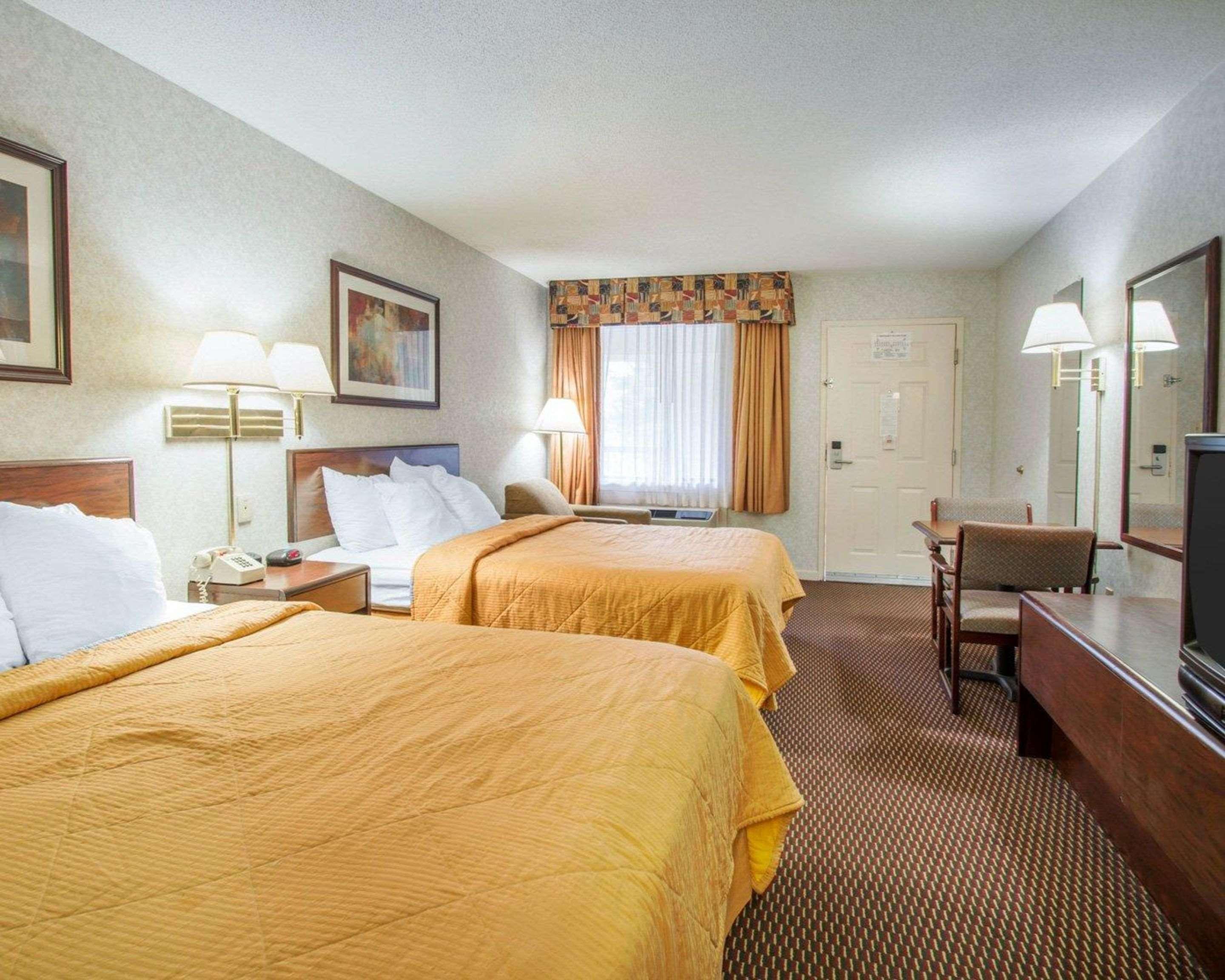 Econo Lodge Трой Экстерьер фото
