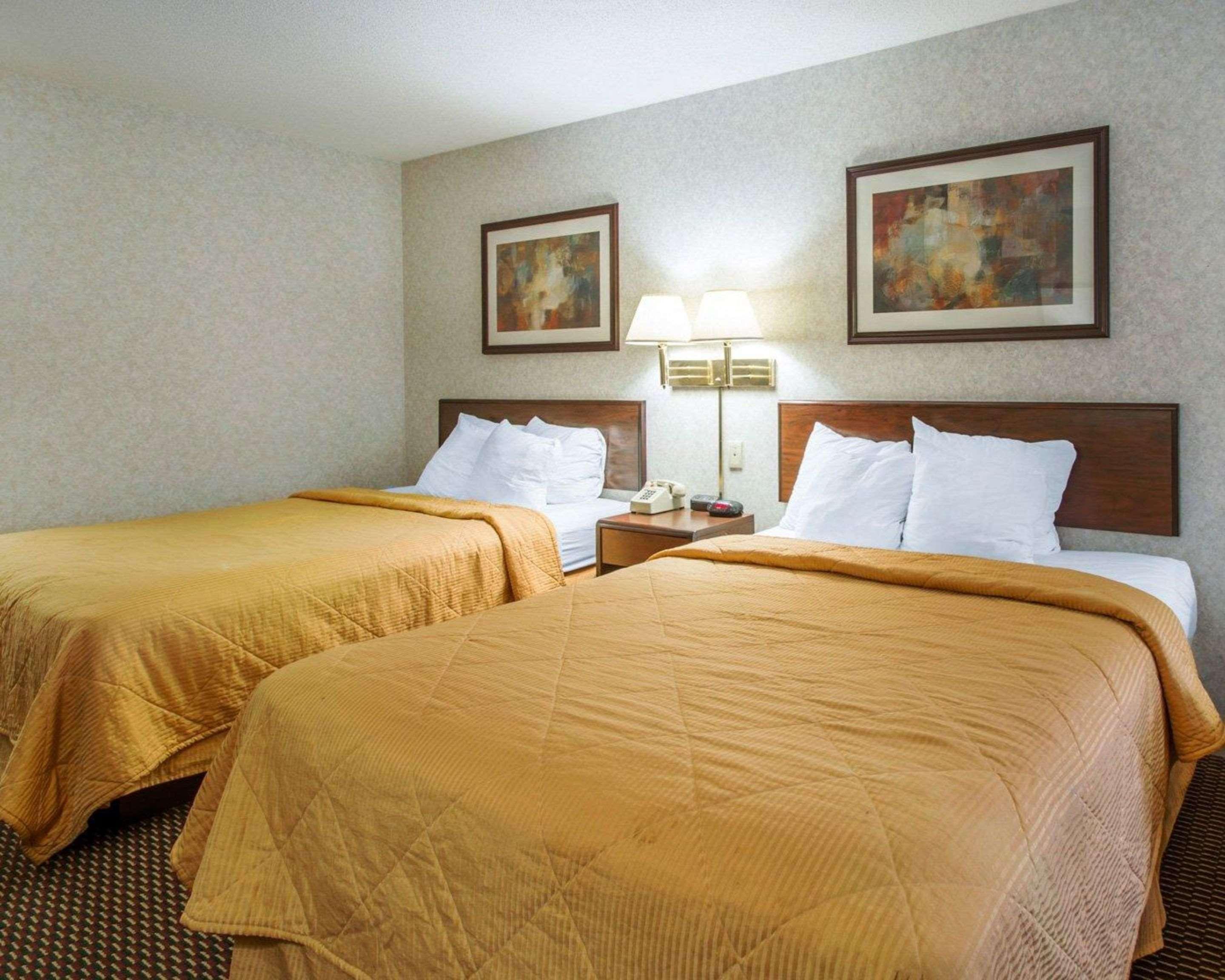 Econo Lodge Трой Экстерьер фото